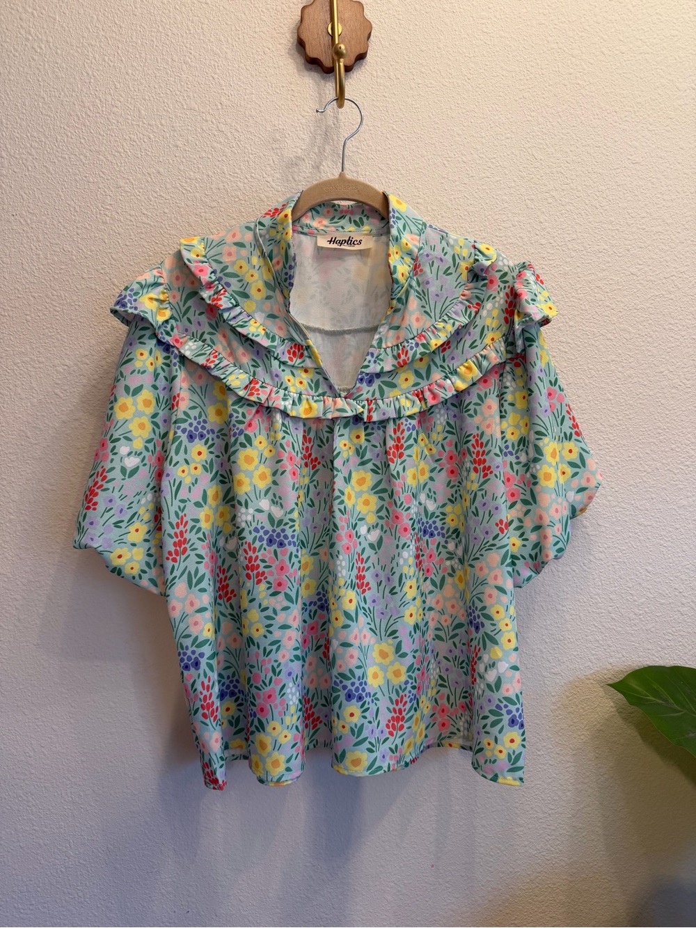 Haptics by Holly Harper Floral Ruffle Puff Sleeve Blouse | Large